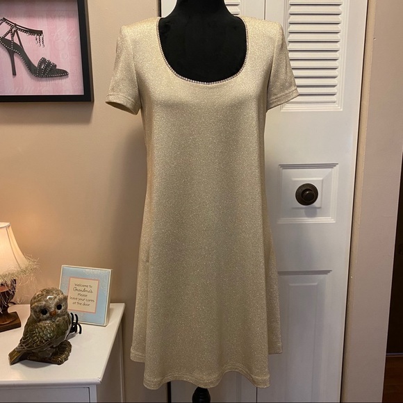 Ever Beauty Dresses & Skirts - Ever Beauty Gold Lame Dress